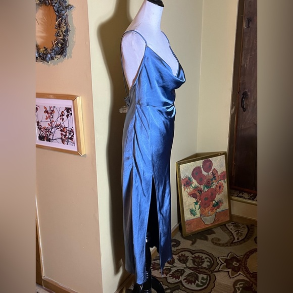 LIONESS Size XXL Slinky Draped Front Spaghetti Strap Midi-Dress Satin $179 NEW - Picture 6 of 17